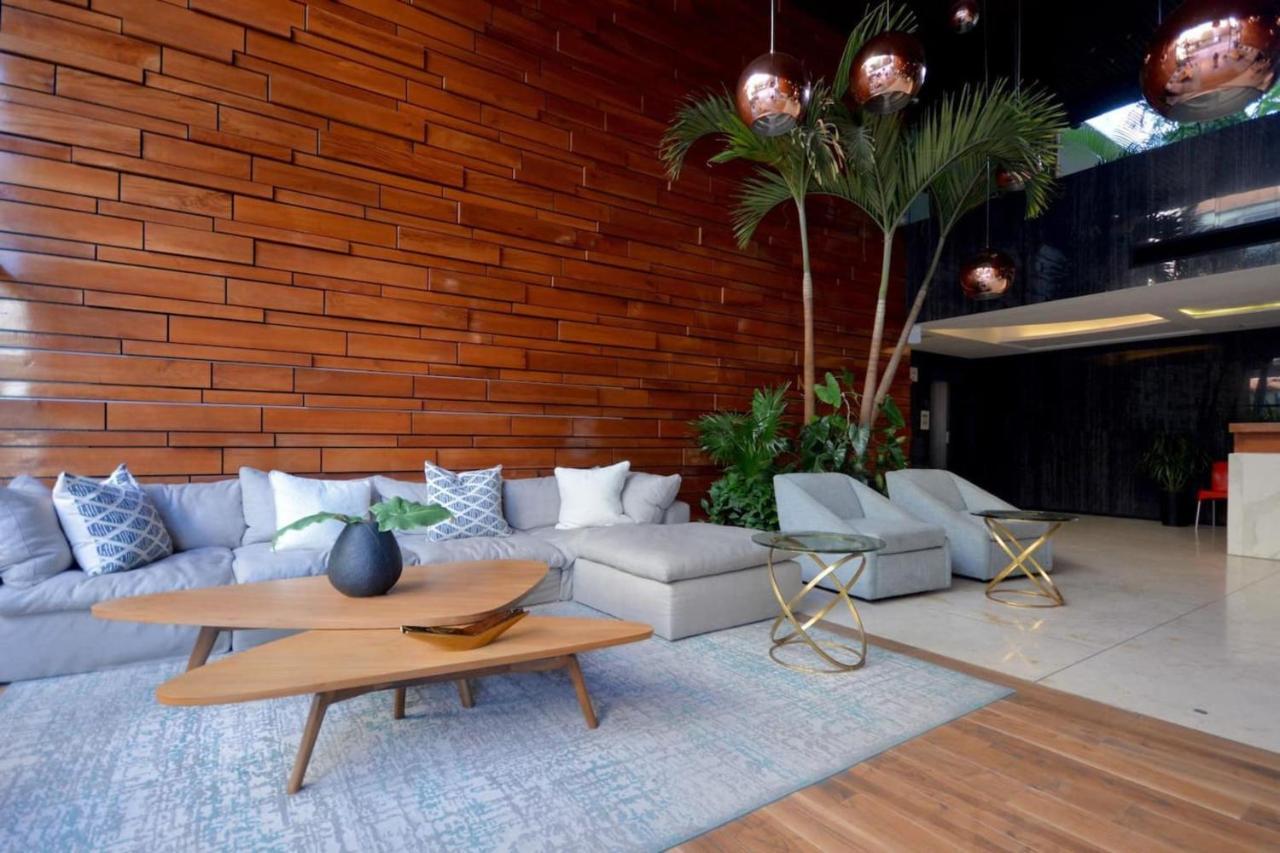 Cute Studio Steps From The By Yeah Apartamento